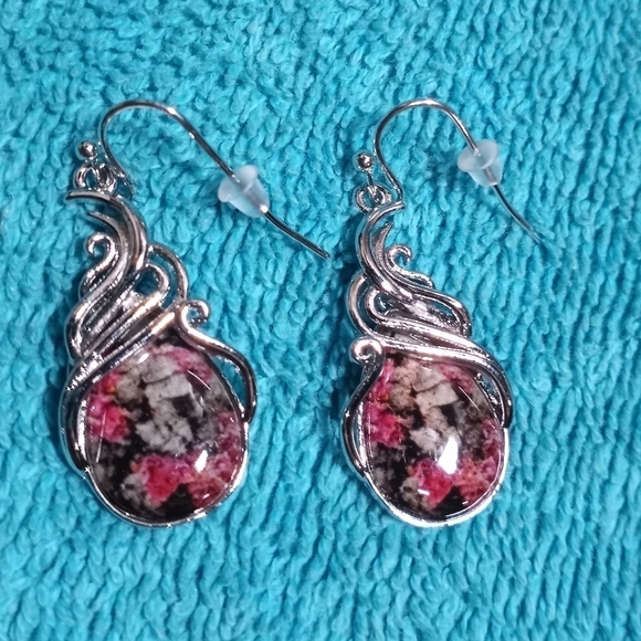 Elegant Silver and Pink Multicolor Colorful Swirl Wire Dangle Earrings - Picture 3 of 3